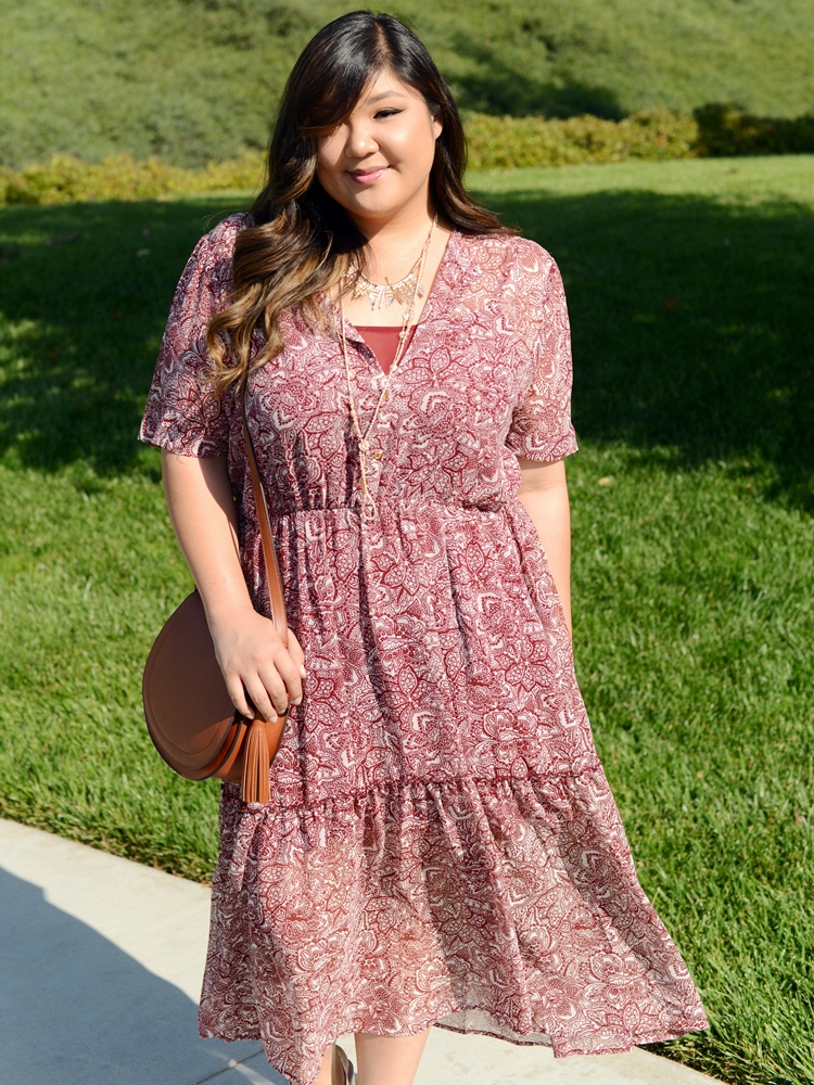 dress style for curvy figure