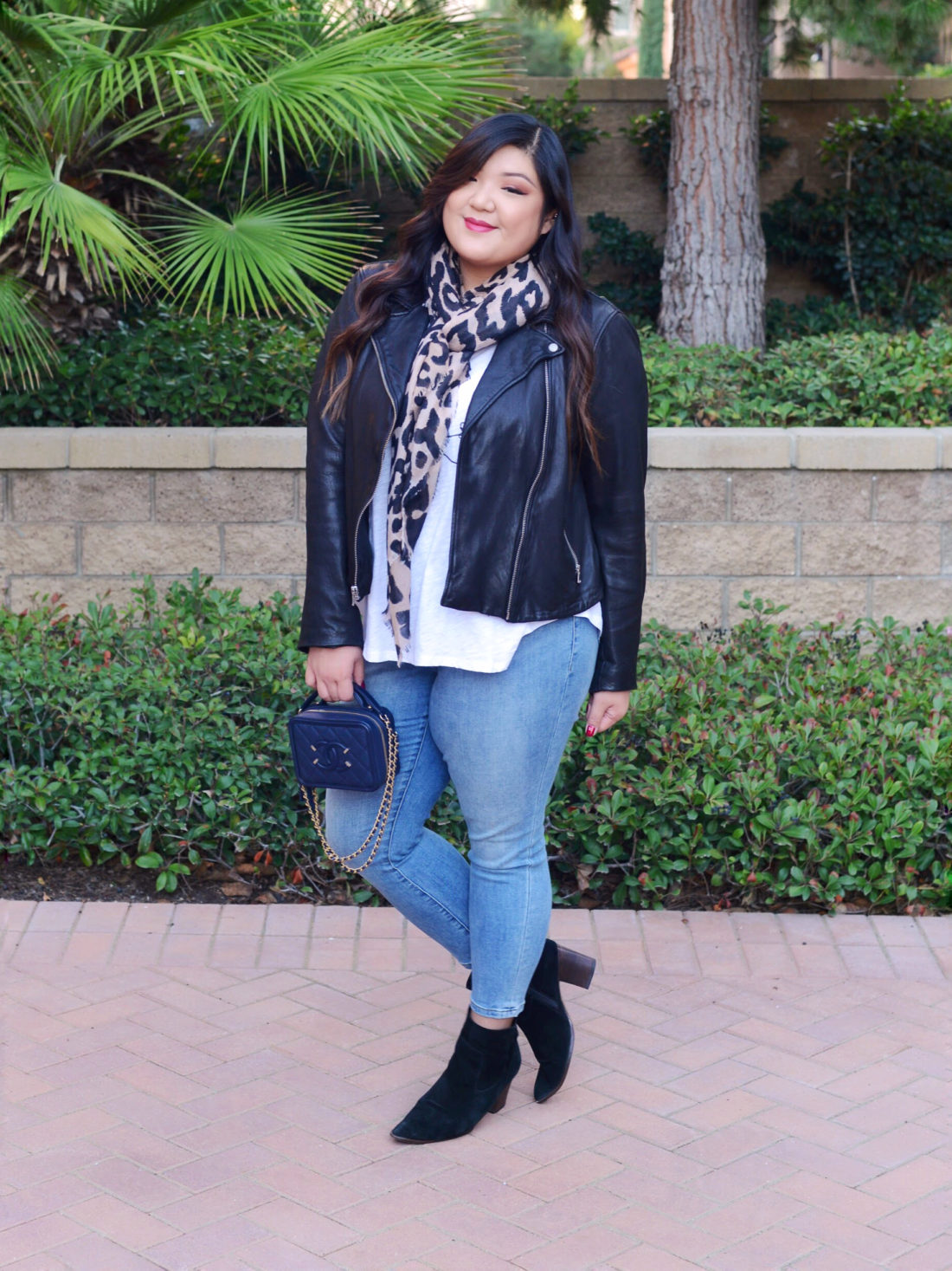 BACK TO BASICS - Curvy Girl Chic